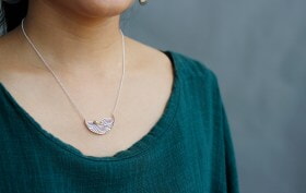 Custom-Creative-Swimming-Fish-925-silver-necklace (5)